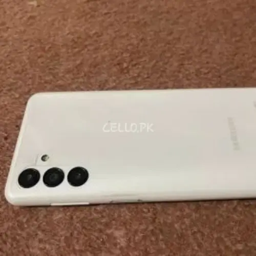 Samsung Galaxy A04s Mobile Price in Pakistan