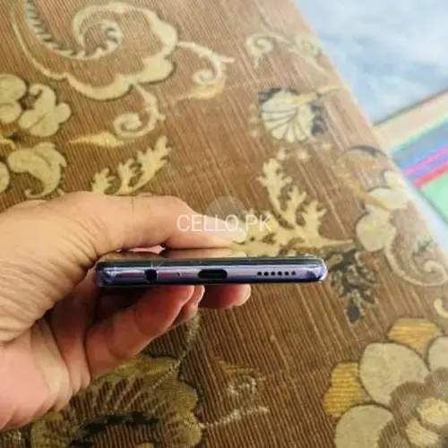 Vivo V20 Mobile Price in Pakistan