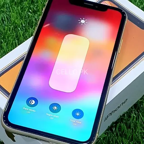 Apple iPhone XR Mobile Price in Pakistan