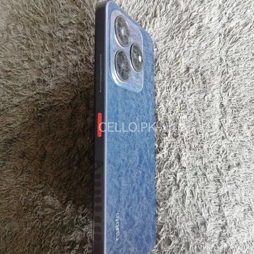 ZTE Nubia  V60 Design Mobile Price in Pakistan