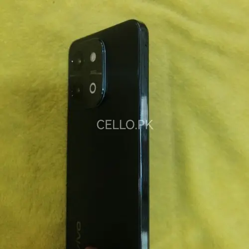 Vivo V28 Mobile Price in Pakistan